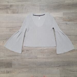 Free People Flare Bell Sleeve Cotton Sweater Size Small Oversized Boho V Neck